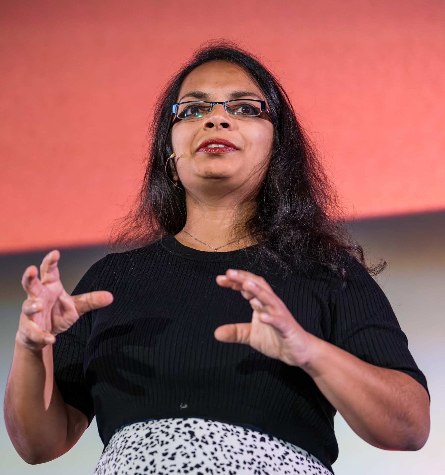 Shaili Pankaj speaking at Product Management Festival in Zürich